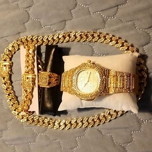 4 Piece Set Gold Plt